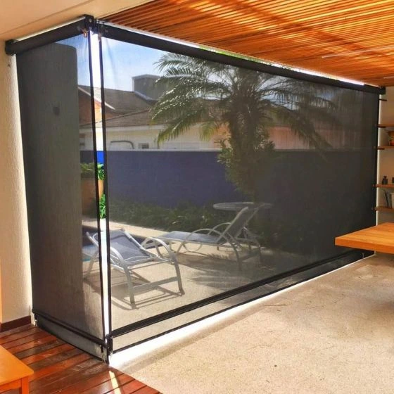 Toldo Cortina de Tela Screen em Mauá SP Toldo Cortina de Tela Screen em Mauá SP — Instalação em estacionamento